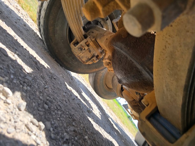 2002-mack-rd688s-image-70