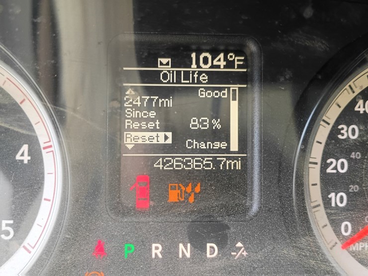 2014-dodge-3500-image-48