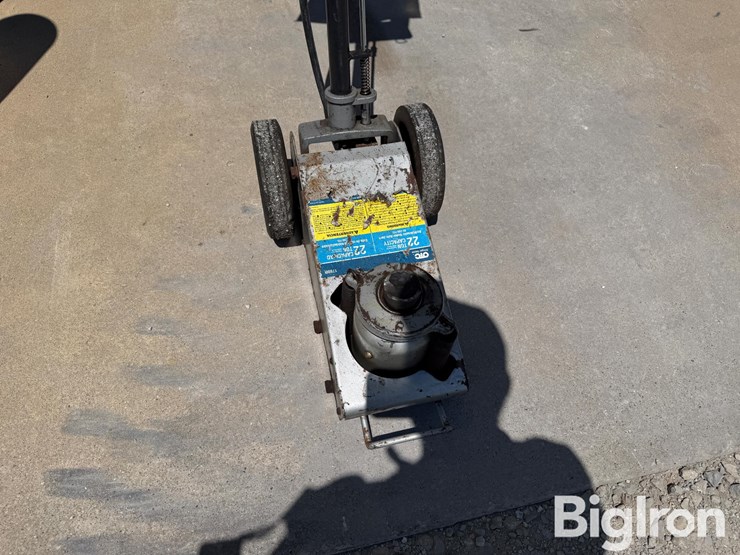 otc-stinger-series-air/hydraulic-jack-image-13