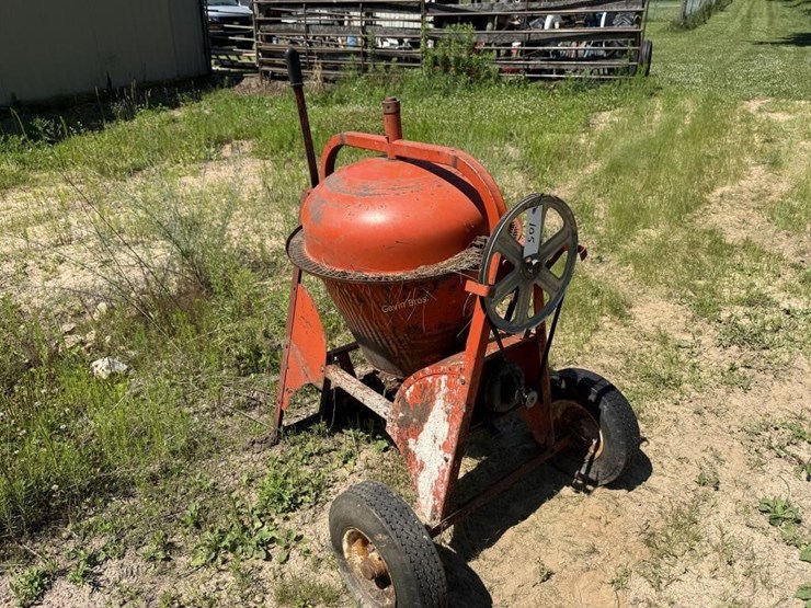 cement-mixer-w/electric-motor-image-2