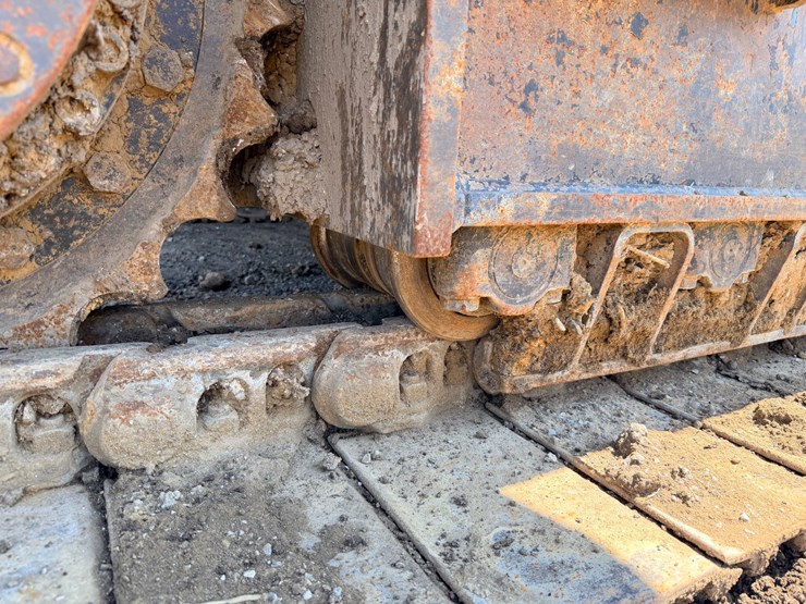 2010-caterpillar-328d-image-97