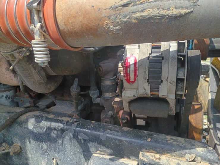 2008-sterling-l9500-image-34