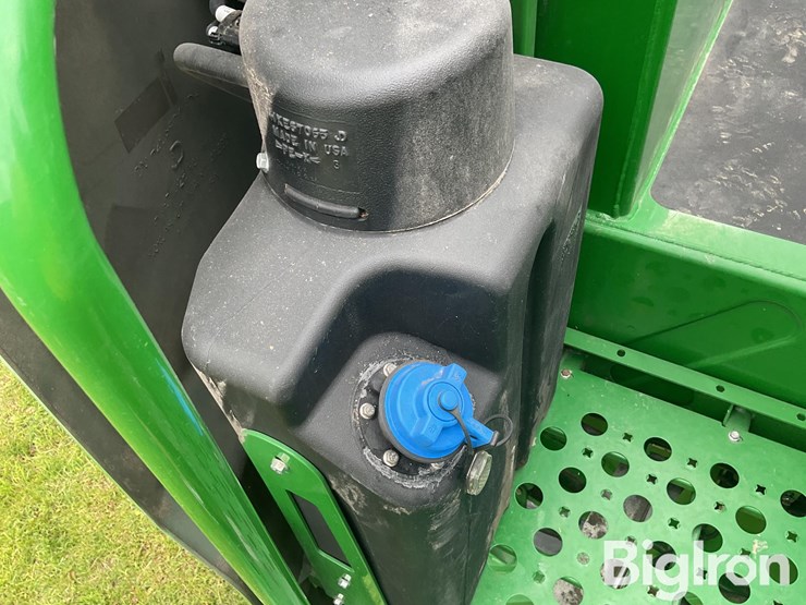 2022-john-deere-s780-image-10