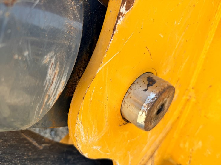 2017-deere-950k-image-150