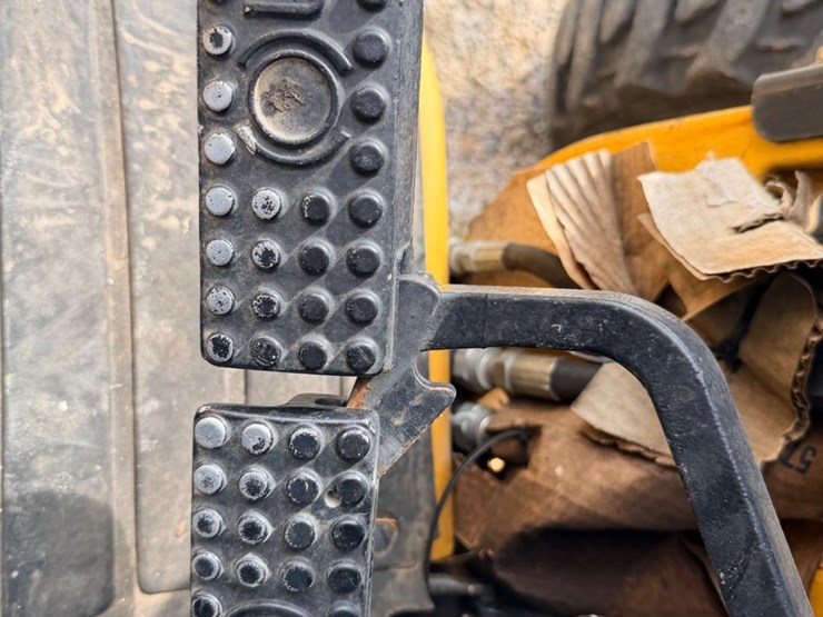 2007-john-deere-110-image-42