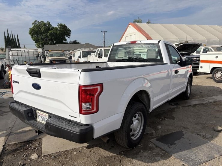 2016-ford-f150-image-3