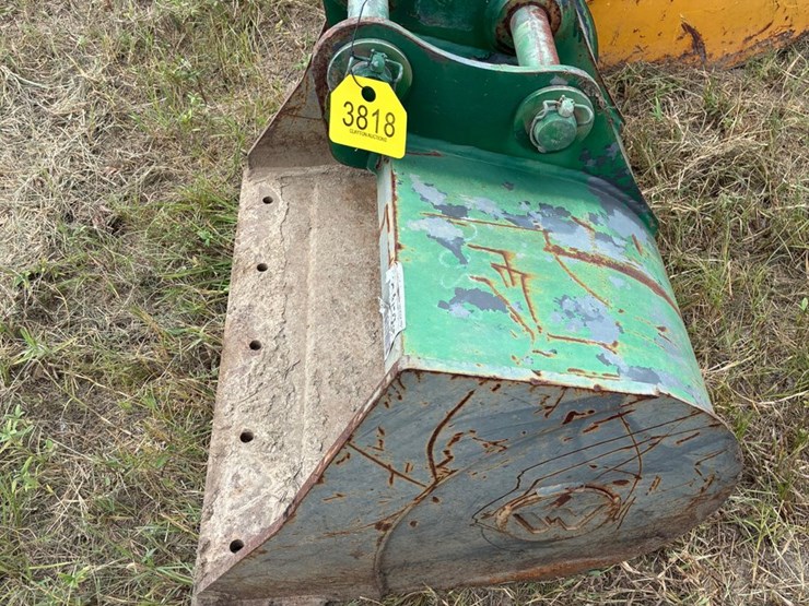 #3818-•-excavator-bucket-image-3