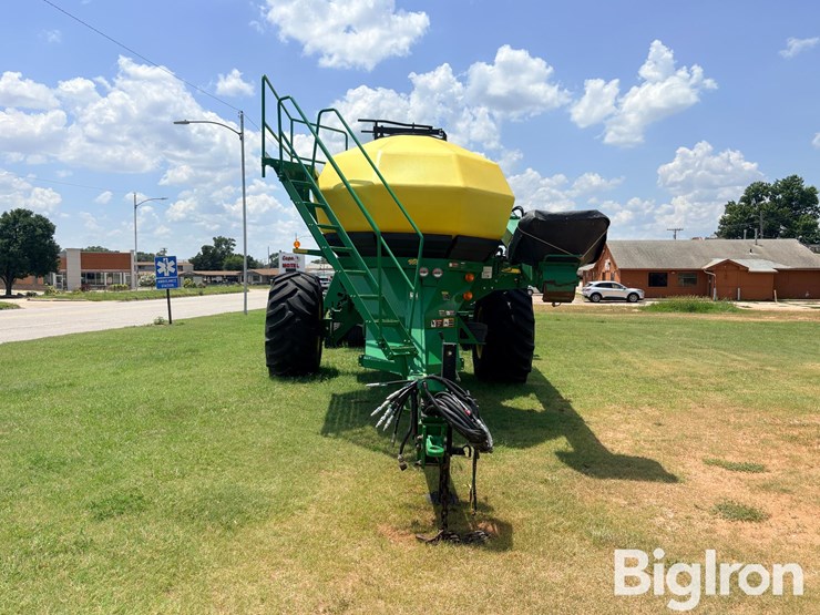 2014-john-deere-1890-image-2