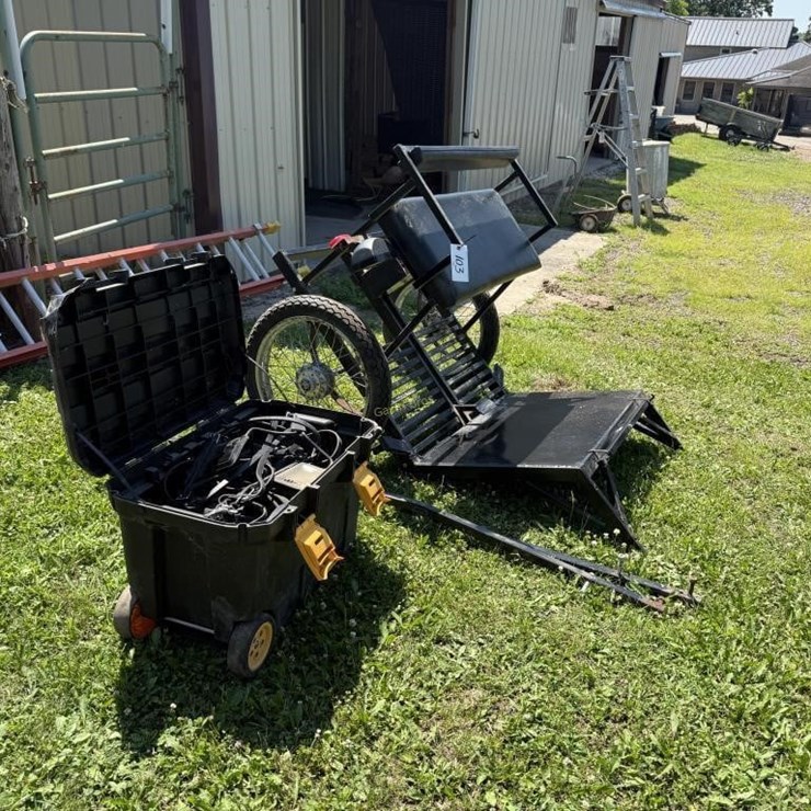 2-wheel Horse Cart w/Harness & brakes