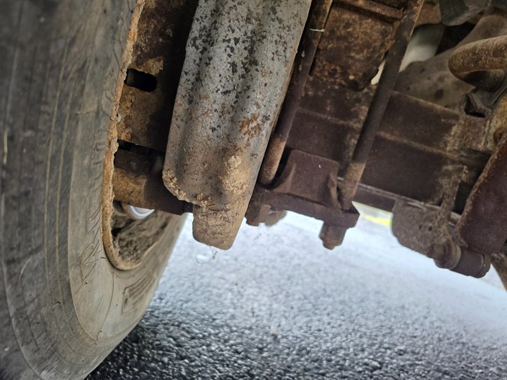 2000-ford-f550-image-109