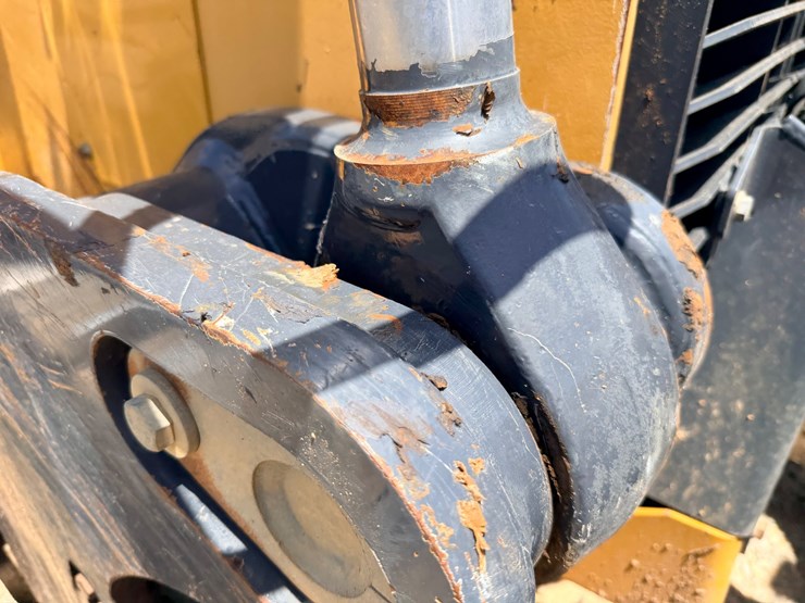 2017-deere-950k-image-174