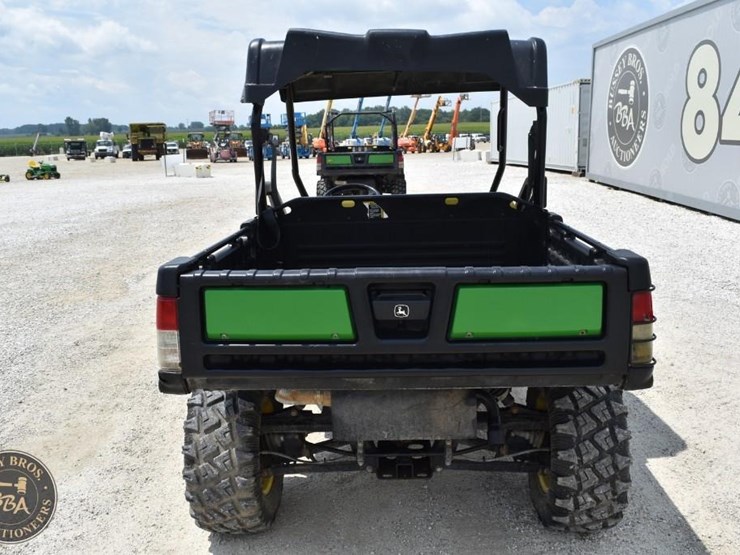 john-deere-gator-image-4