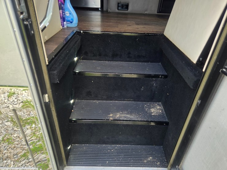 2019-kenworth-t880-image-103