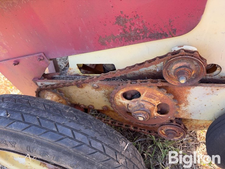 new-holland-271-image-18