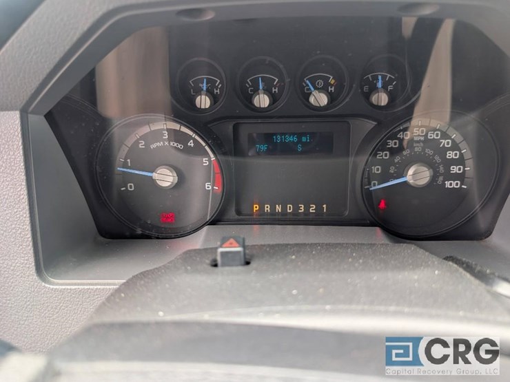 2013-ford-f550-image-3