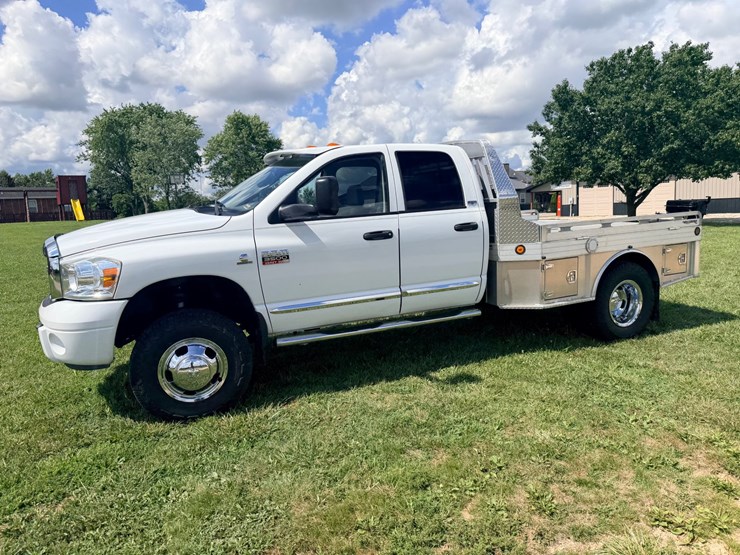 2007-dodge-ram-3500-image-4