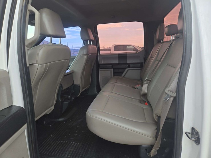 2017-ford-f250-image-11