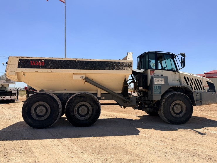 2019-terex-ta300-image-7