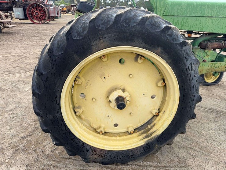 john-deere-630-image-15