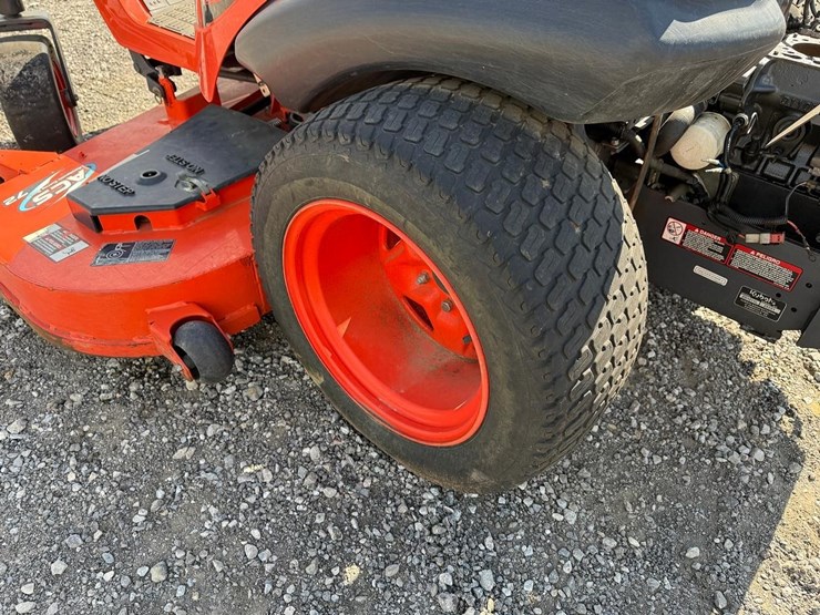 2019-kubota-zd1211-image-13