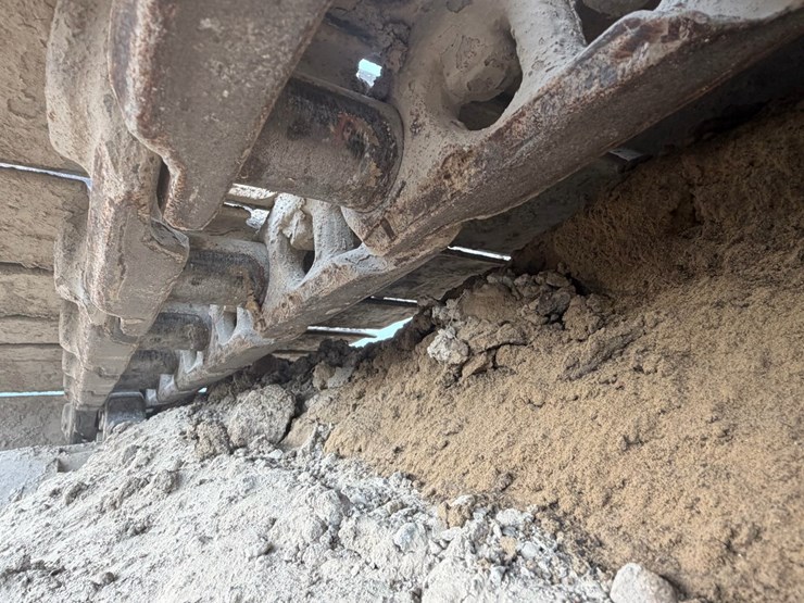 2006-komatsu-pc220-lc-8-image-32