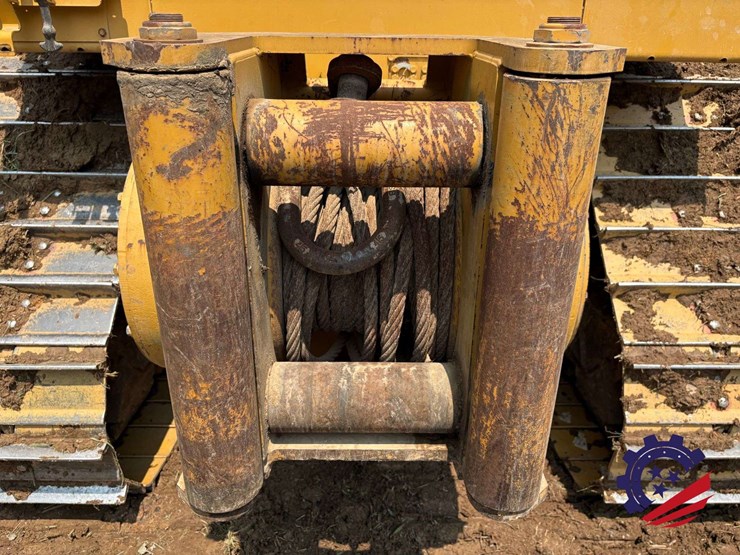 2015-caterpillar-d6t-lgp-image-71