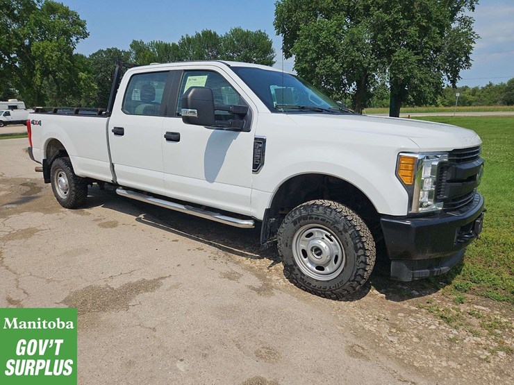 2017-ford-f250-image-2