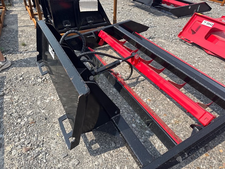 #2043-•-unused-future-fr70-72"-skid-steer-flat-ripper-inv#48898-image-11