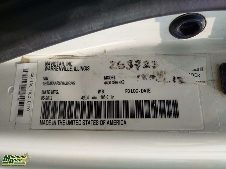 international-durastar-4400-image-52