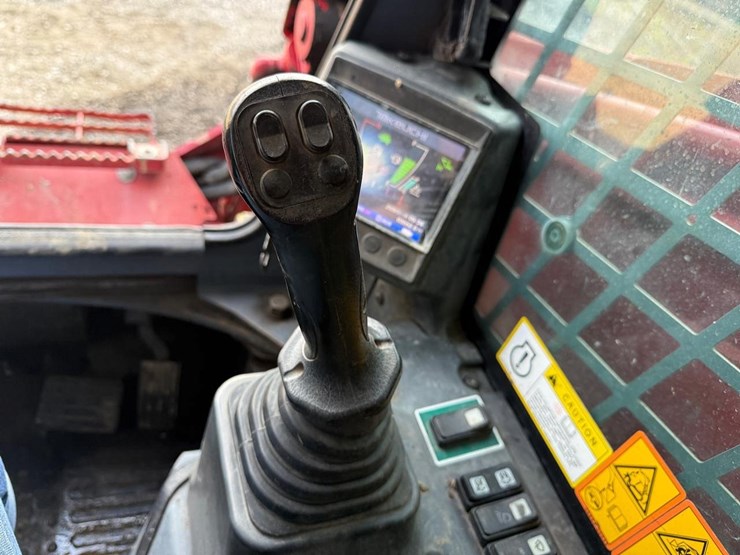takeuchi-tl12r2-image-21
