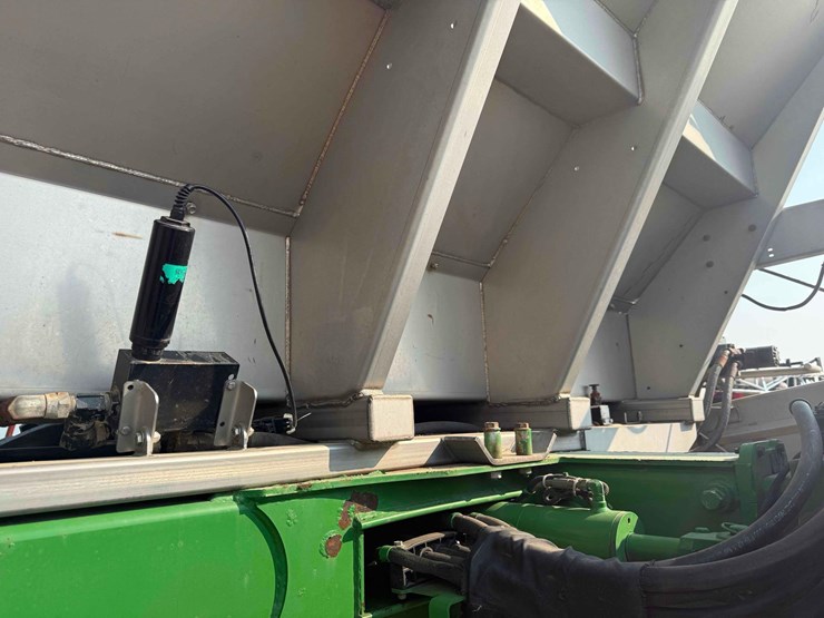 john-deere-4920-image-43
