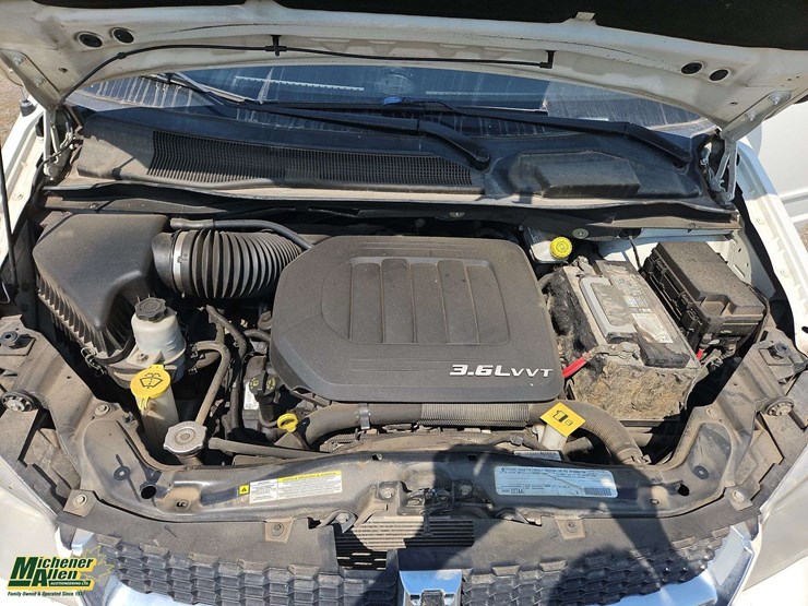 2011-dodge-grand-caravan-se-image-31