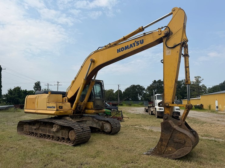 komatsu-pc200-image-2