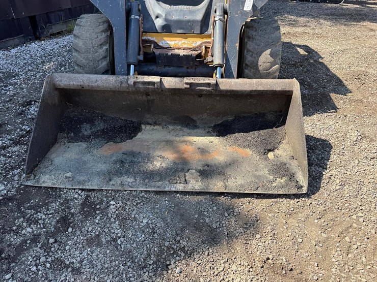 deere-328d-image-9