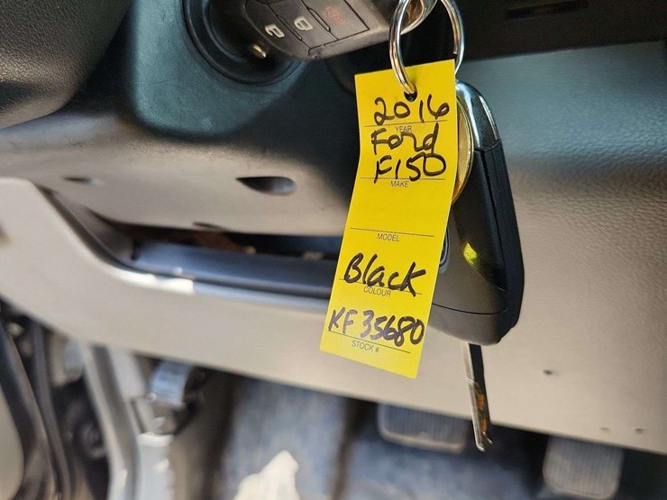 2016-ford-f150-image-23