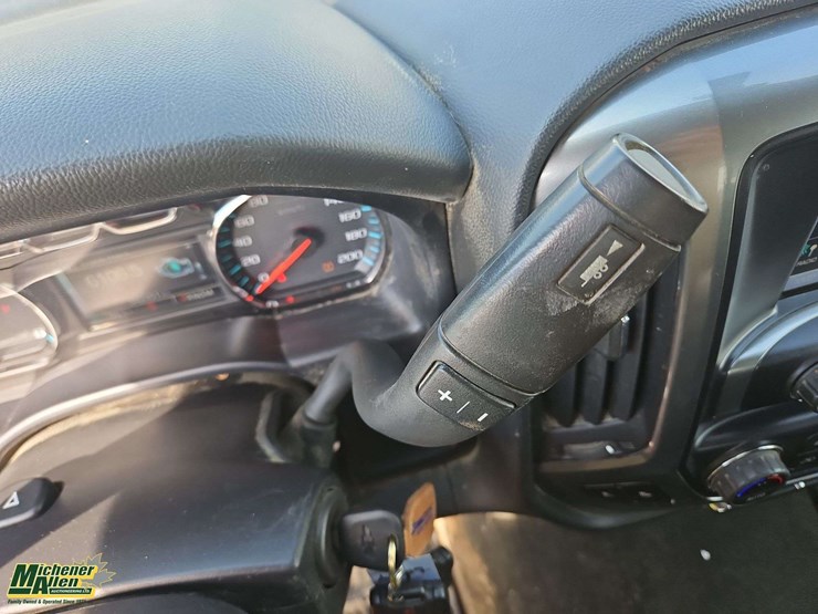 2016-chevrolet-silverado-1500-image-14