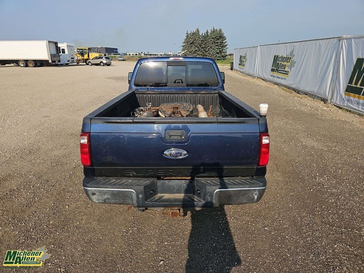 2013-ford-f350-image-6