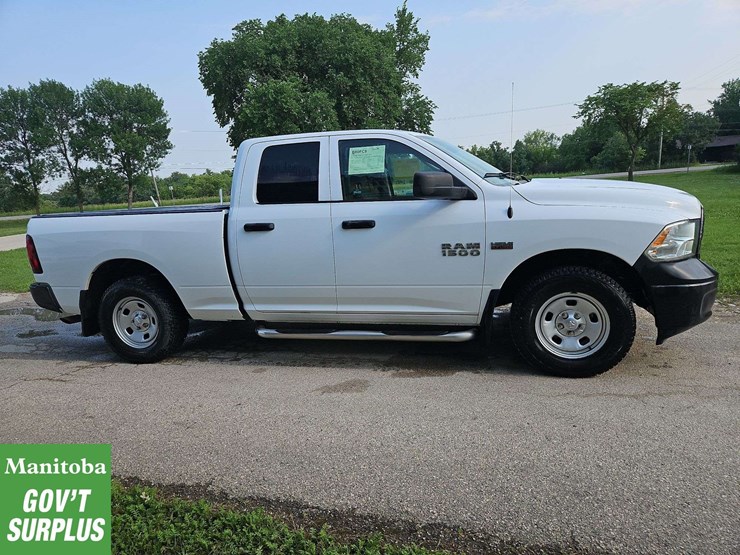 2015-dodge-1500-image-6