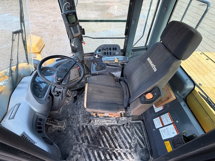2012-komatsu-wa470-6-image-9