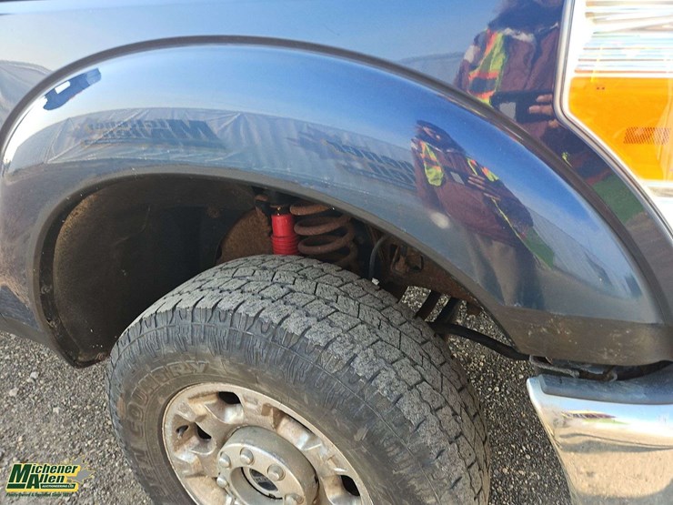 2013-ford-f350-image-49