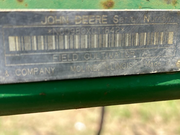 john-deere-34-image-74