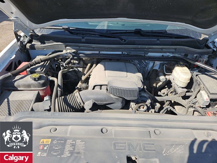 2015-gmc-sierra-2500hd-image-30