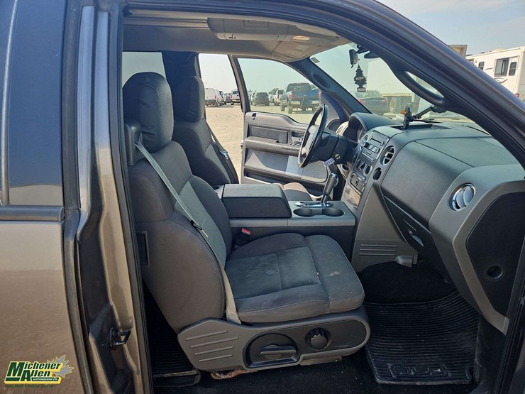 2004-ford-f150-image-15