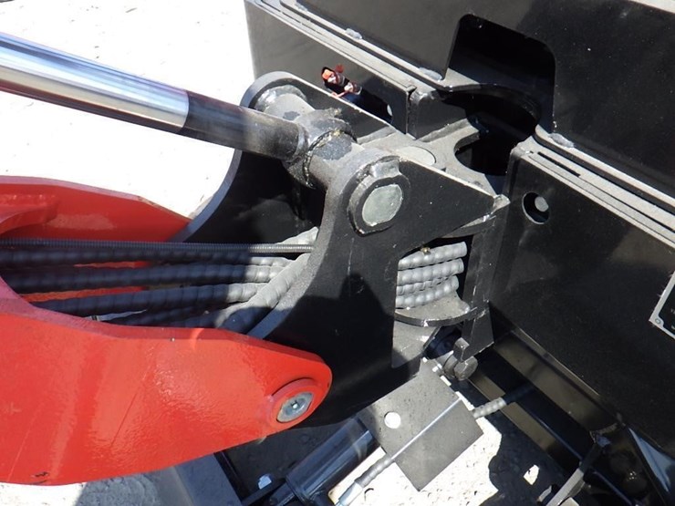 2026-tpm-tpm-18hh-hydraulic-excavator-image-8
