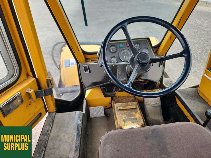 trackless-mt5t-image-28
