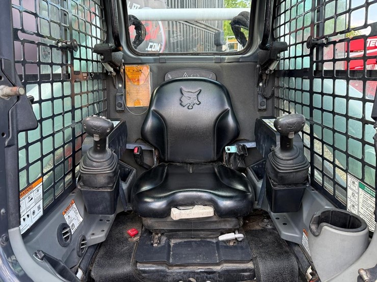 2018-bobcat-t590-image-19