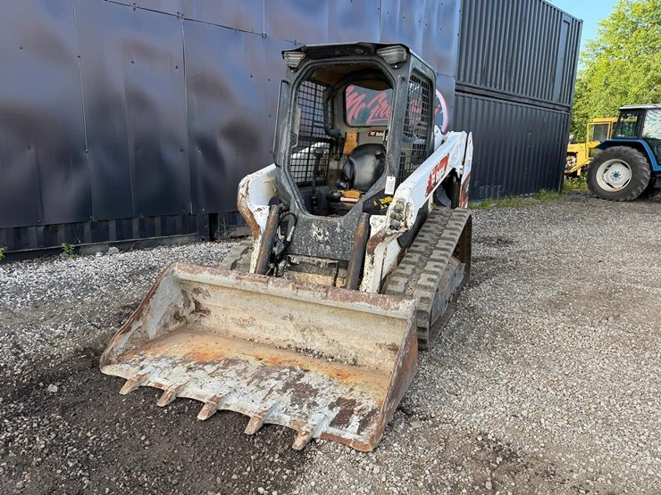 bobcat-t62-image-8