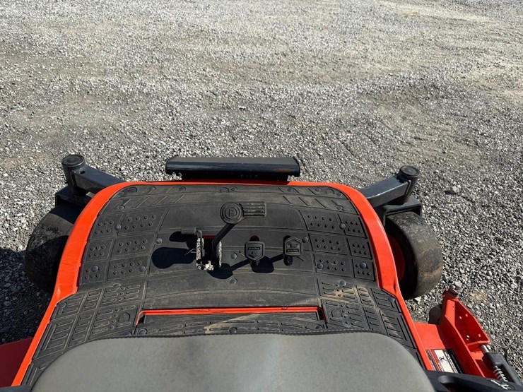 2019-kubota-zd1211-image-14
