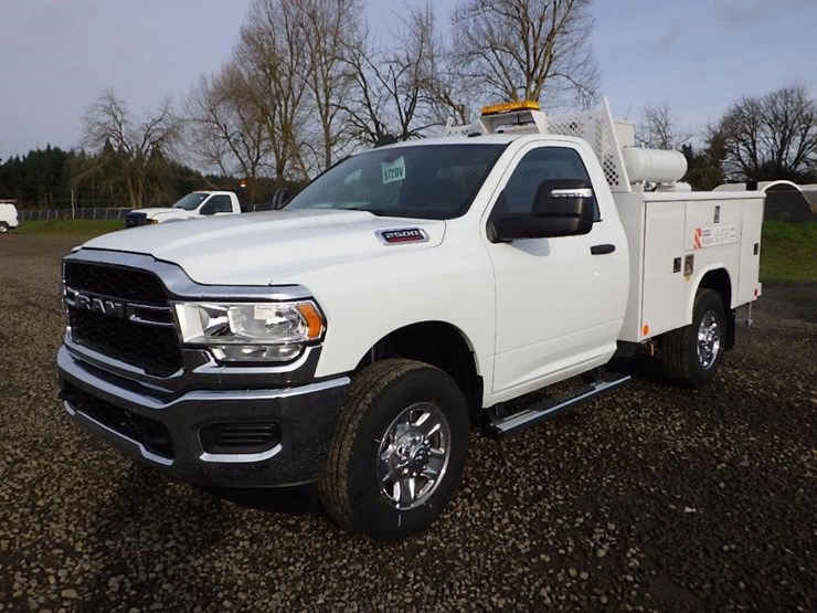 2024-dodge-ram-2500-image-1