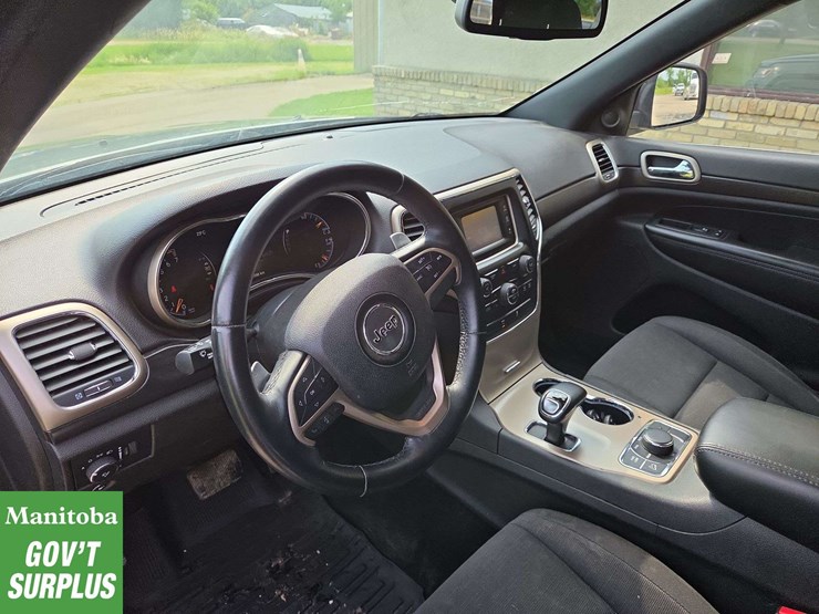 2014-jeep-grand-cherokee-image-18